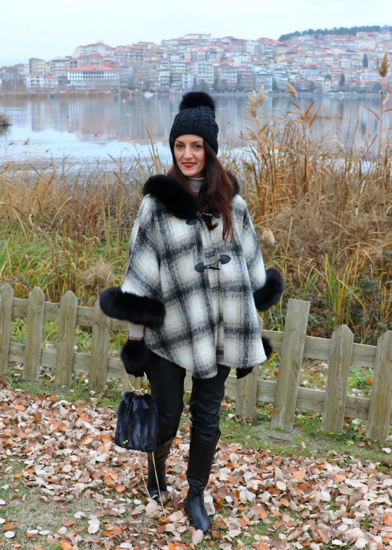 checked cape with fur