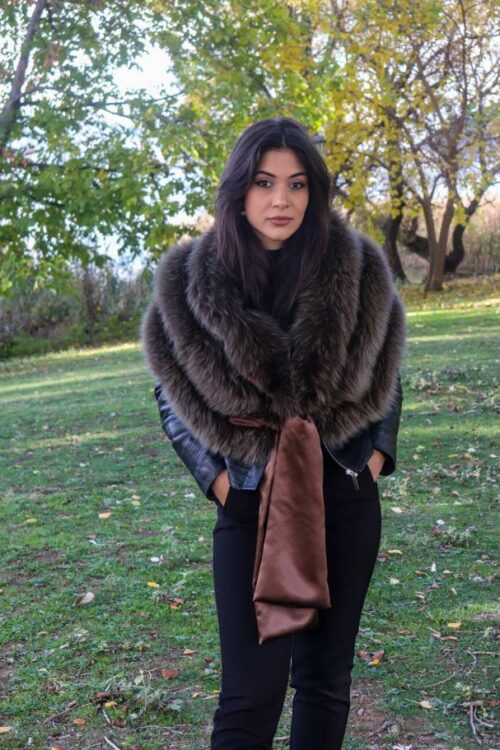 brown fur shawl